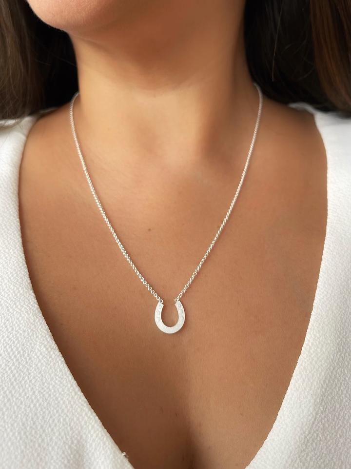 Claudia Navarro Jewelry- Necklace Herradura / Silver